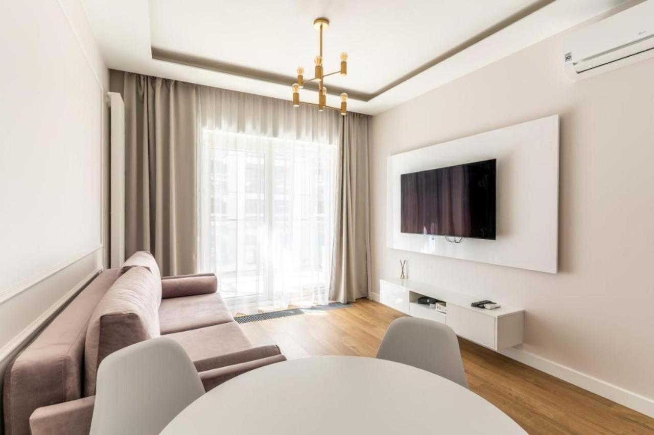 Apartament Mennica Residence - Golden Apartments - Comfortable And Stylish Varsóvia Exterior foto